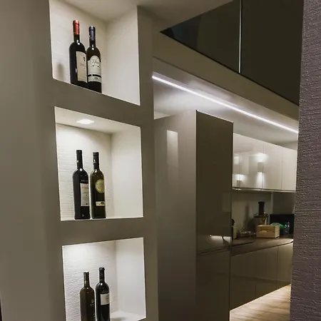 בית הארחה House *