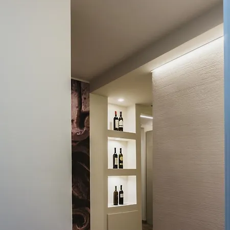 House בית הארחה *